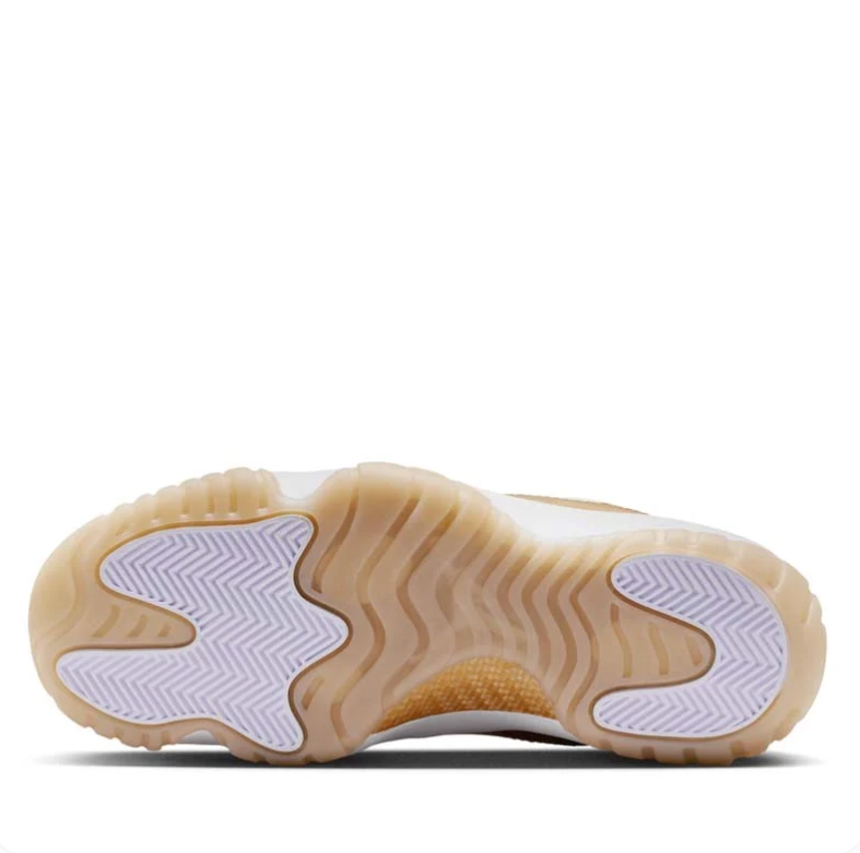 Air Jordan 11 Retro Low – White / Metallic Gold (Closing Ceremony)