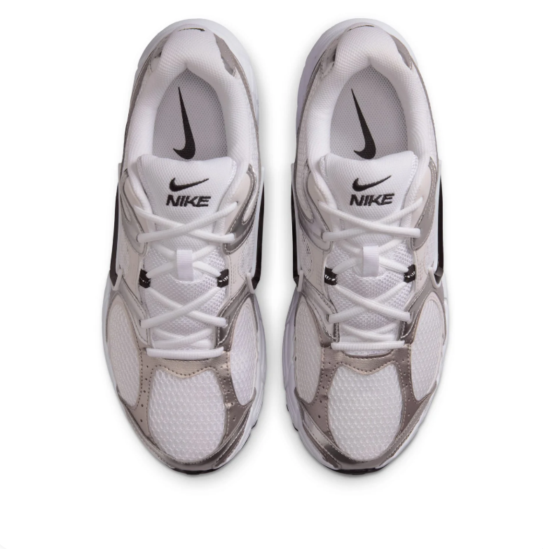 Nike Initiator – White / Metallic Silver / Purple Dust