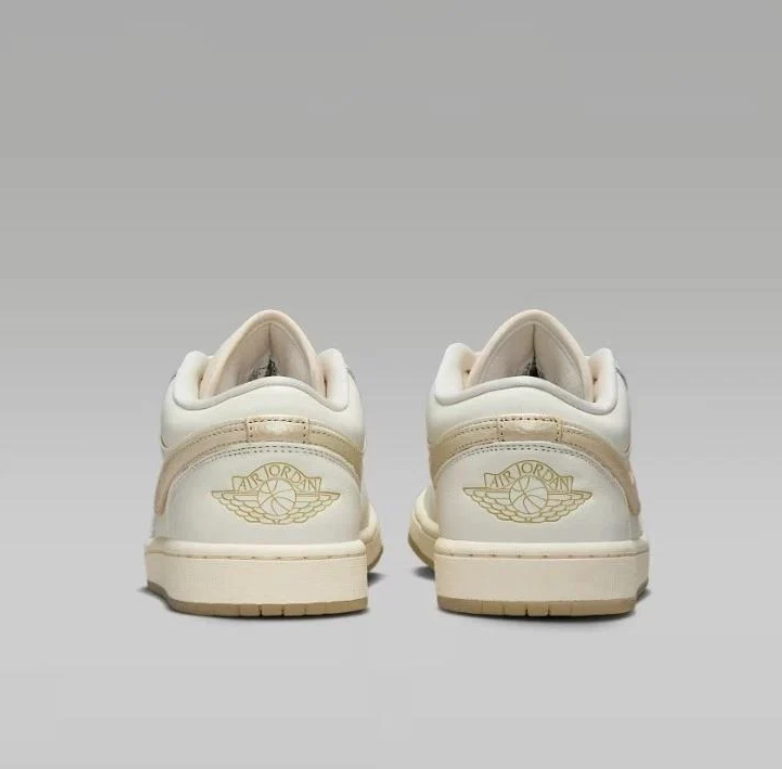 Air Jordan 1 Low – Sail / Cream / Gum Light Brown