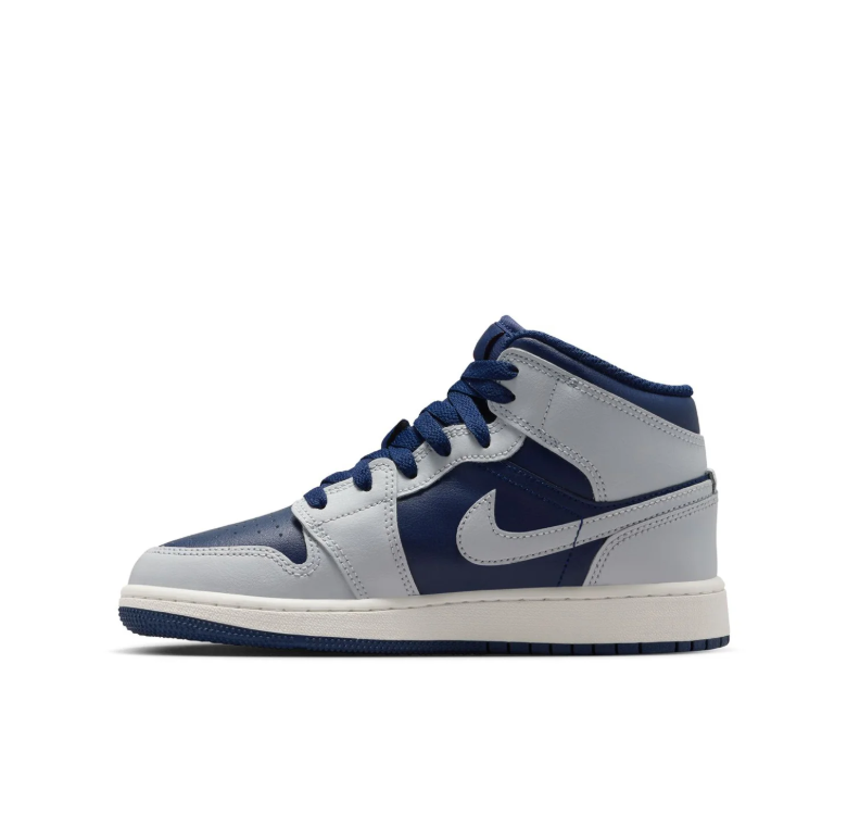Air Jordan 1 Mid – Wolf Grey / Midnight Navy